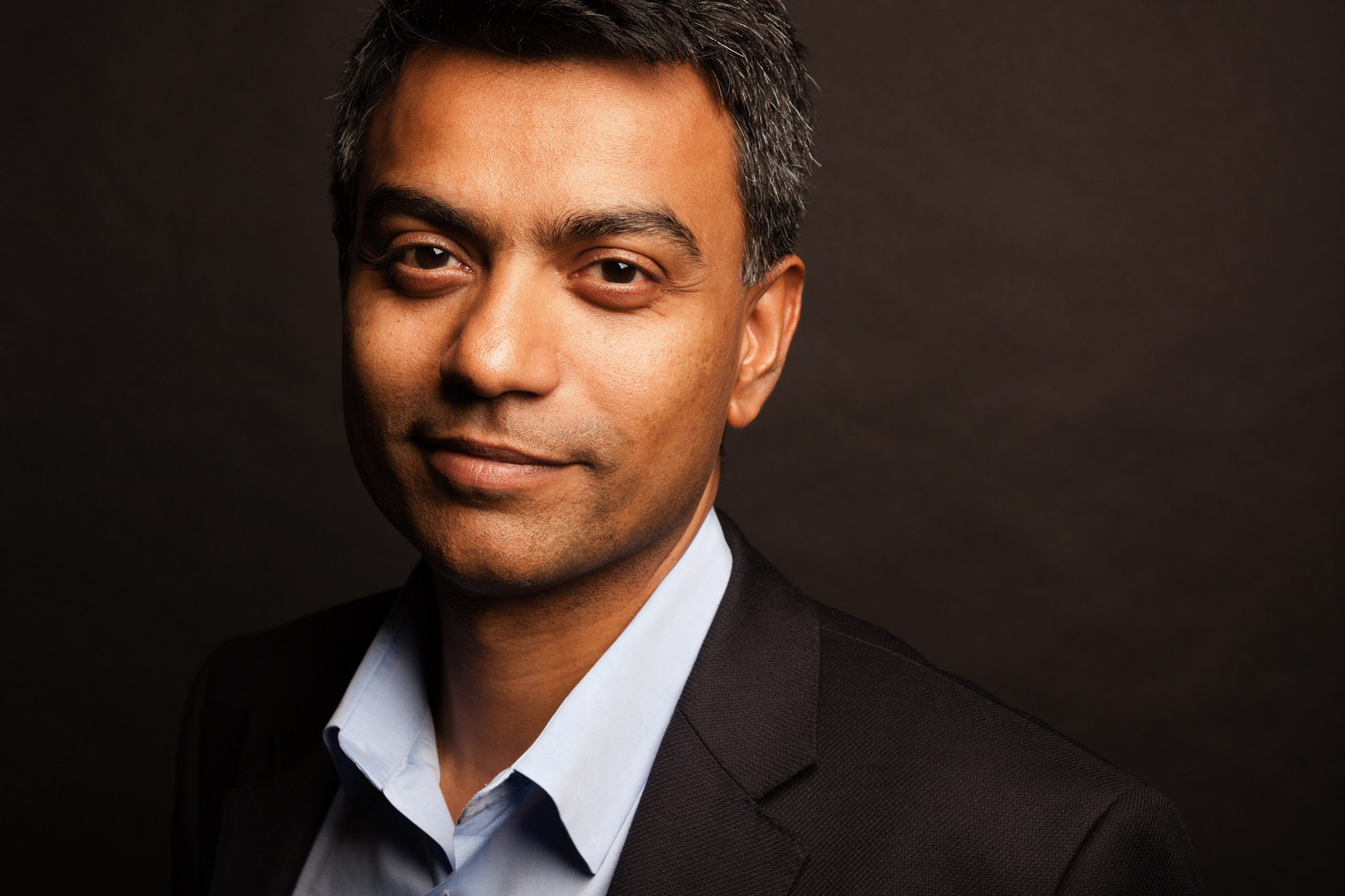 DEB ROY, CHAIRMAN & CEO OF BLUEFIN LABS • THE HUMAN FACE OF DATA • JASON GROW PHOTOGRAPHY