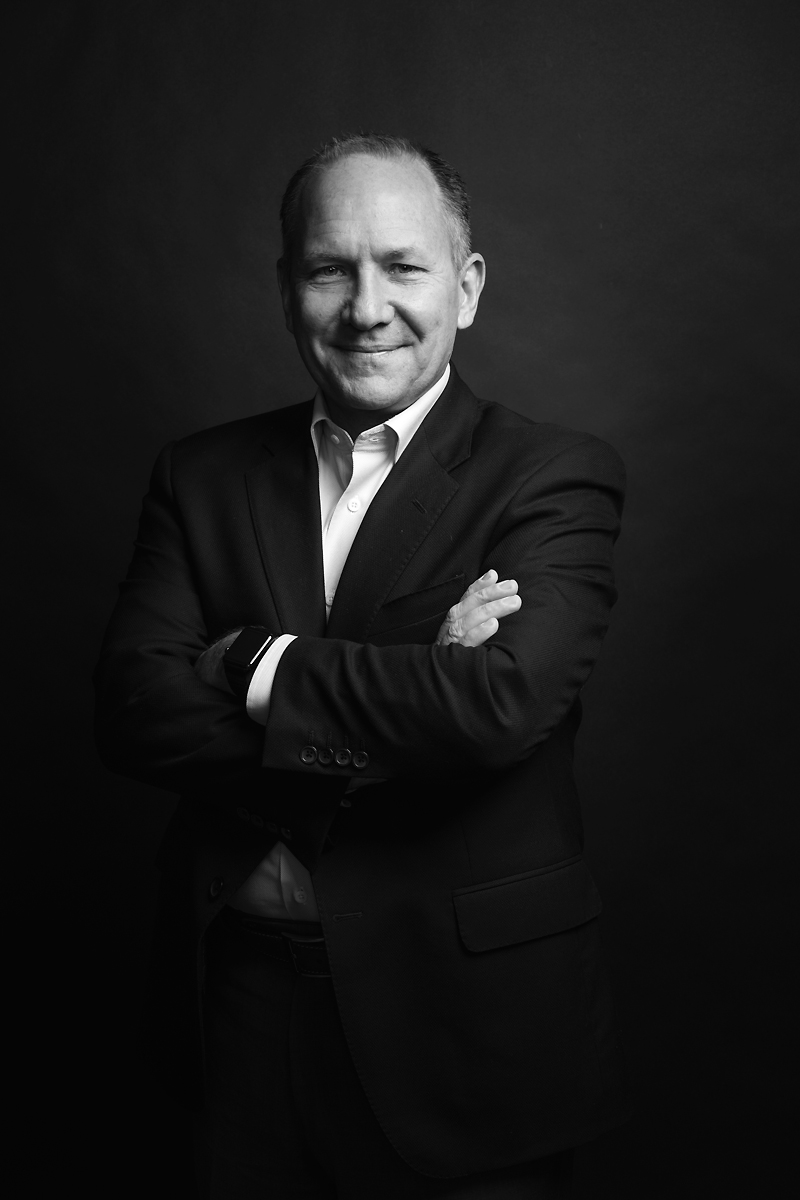LLOYD SMUCKER (R) - PENNSYLVANIA (16) • 2016 Congressional Freshmen  • Jason Grow Photography